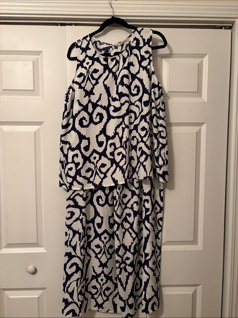 Soft Surroundings Navy and White Abstract Blouse and Pants